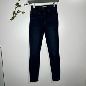 Madewell Curvy High-Rise Skinny Jeans